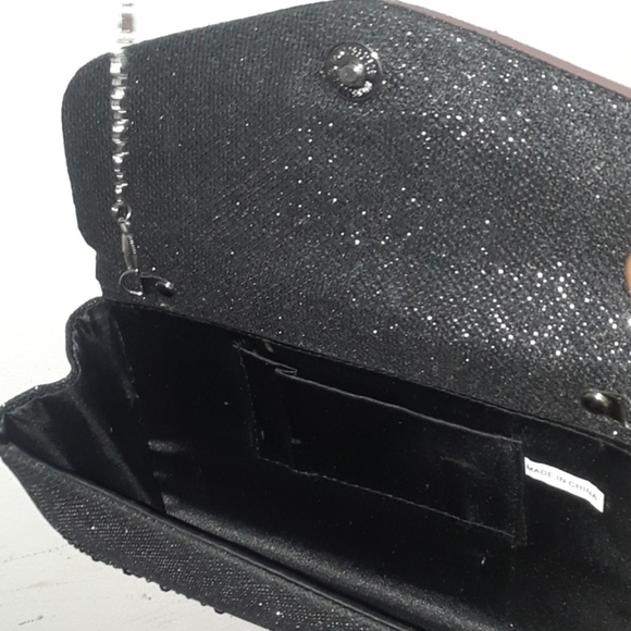 Purse - Picture 3 of 3